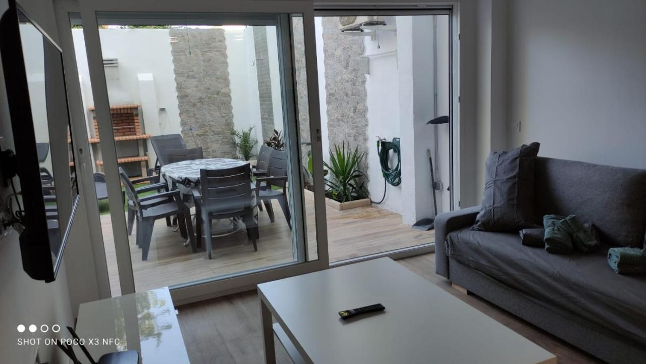 Appartement Malvarosa Beach Private Garden à Valence Extérieur photo